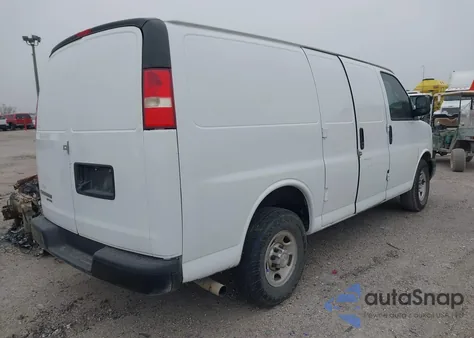 2016 Chevrolet Express 2500 Work Van from USA, damaged, VIN 1GCWGAFF4G1121254